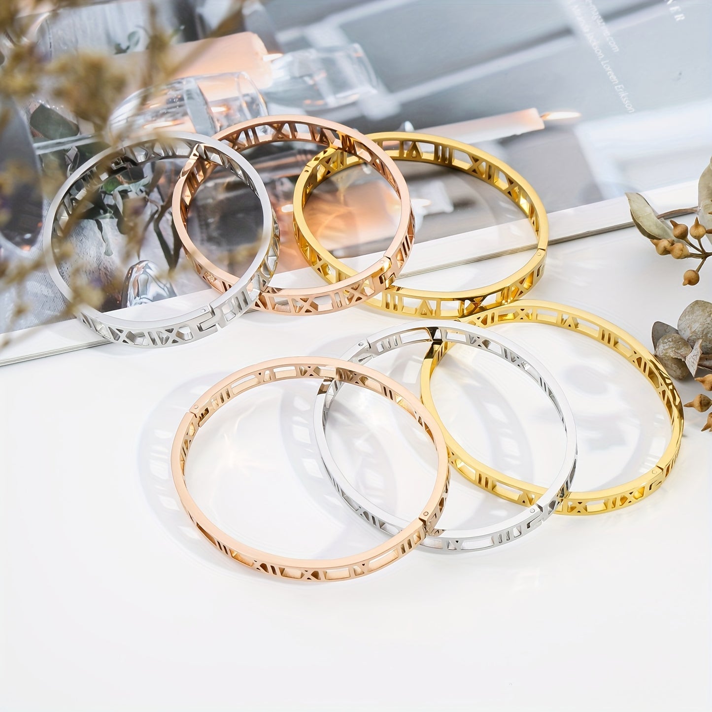 Classic Hollow Roman Numeral Unisex Bracelet.