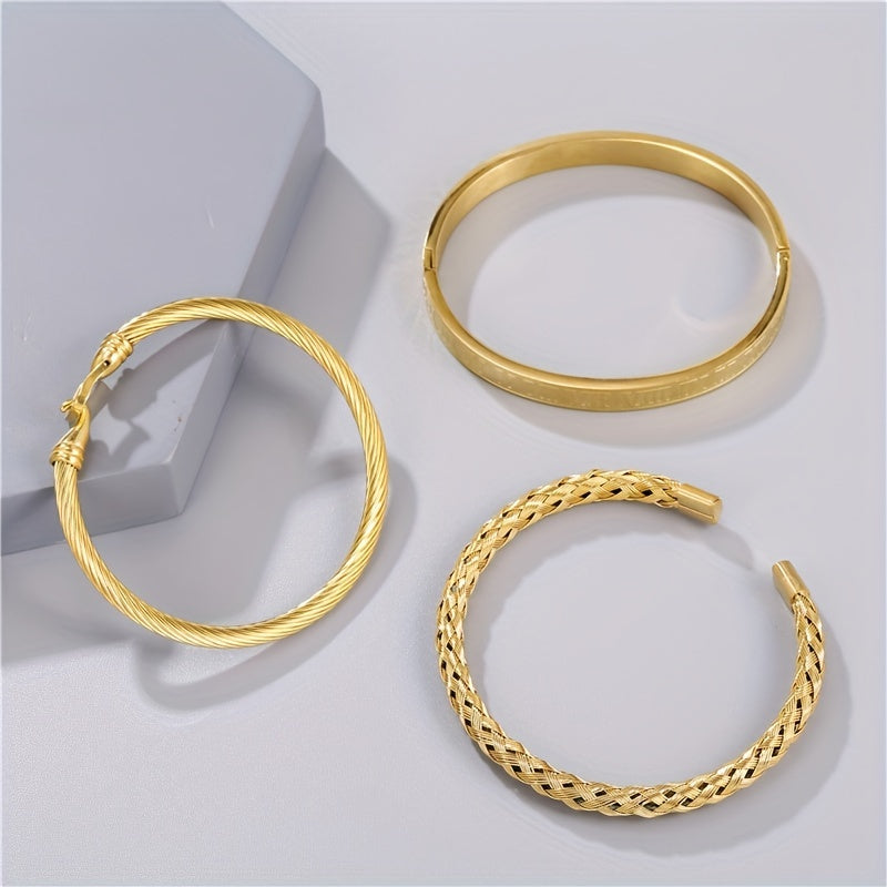 Fashion bracelet with hook closure, Roman-inspired luxury design bracelet, Sophisticated accessory for trendsetters