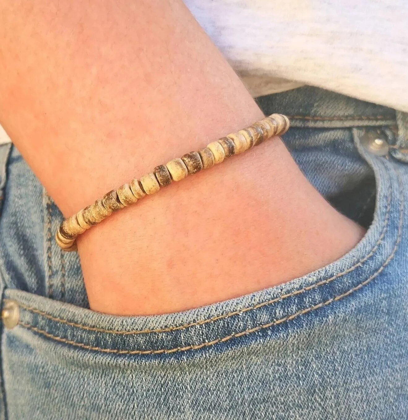 Stylish Men's and Women's Fashion Accessories