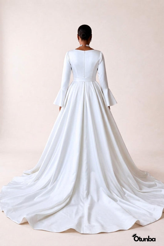 Luxury Satin Simple Mermaid Wedding Dress | Long Sleeve with Detachable Skirt — Photo 3 | OTUNBA Luxury Fashion