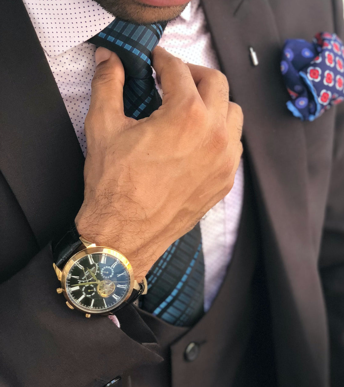 The Benefits of Wearing a 24-Hour Single-Hand Watch