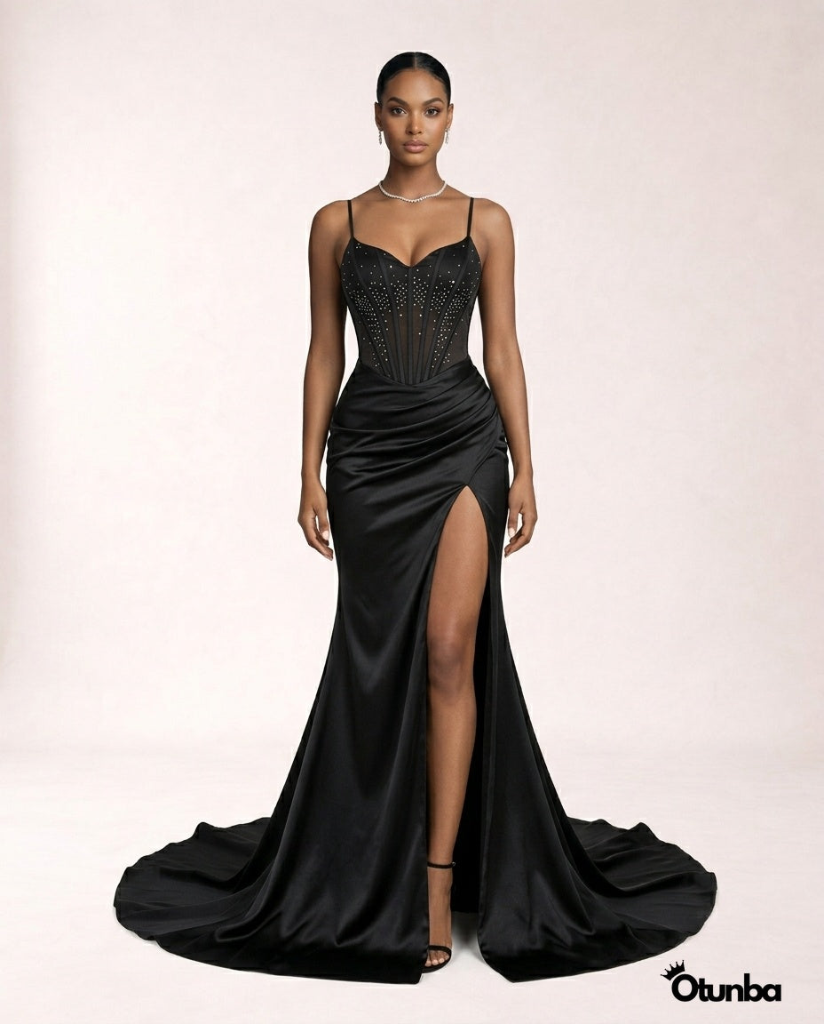 Backless Mermaid Gown | Black — Photo 5 | OTUNBA Luxury Fashion