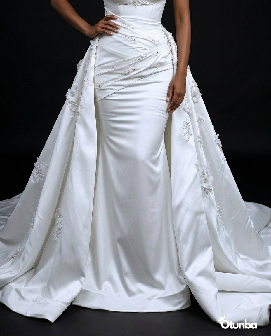 Luxury Gorgeous Mermaid Long Train Wedding Dress | Detachable Train — Photo 1 | OTUNBA Luxury Fashion