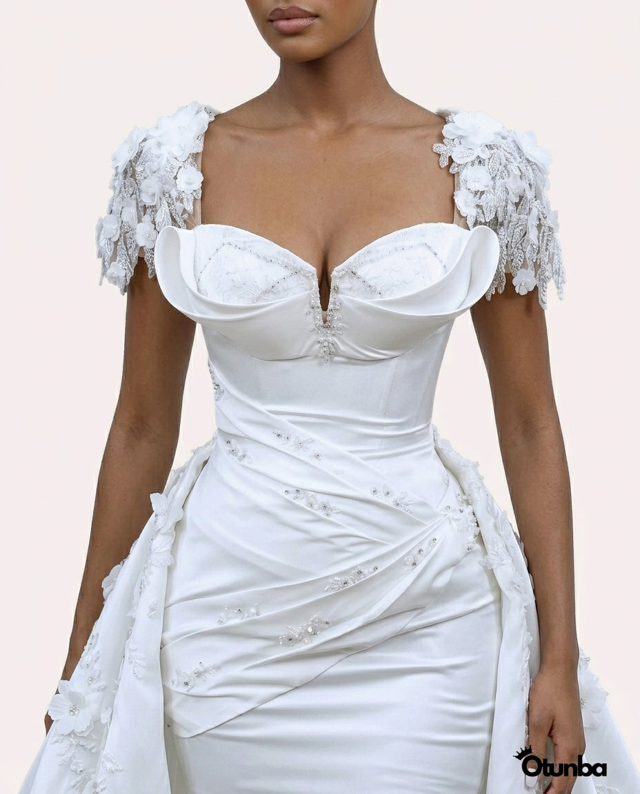 Luxury Gorgeous Mermaid Long Train Wedding Dress | Detachable Train — Photo 2 | OTUNBA Luxury Fashion