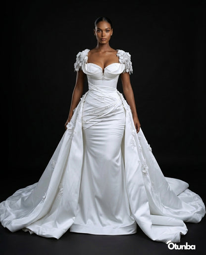 Luxury Gorgeous Mermaid Long Train Wedding Dress | Detachable Train — Photo 3 | OTUNBA Luxury Fashion
