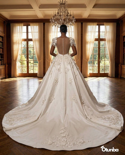 Luxury Gorgeous Mermaid Long Train Wedding Dress | Detachable Train — Social 1 | OTUNBA Luxury Fashion