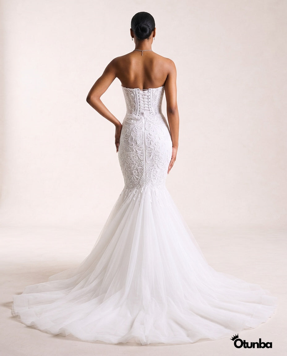 Luxury Lace Mermaid Wedding Dress | Deep V-Neck — Photo 2 | OTUNBA Luxury Fashion