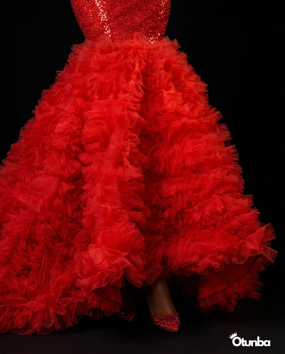 Luxury Traditional Wedding Dress| Red — Photo 3 | OTUNBA Luxury Fashion