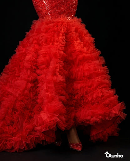 Luxury Traditional Wedding Dress| Red — Photo 3 | OTUNBA Luxury Fashion